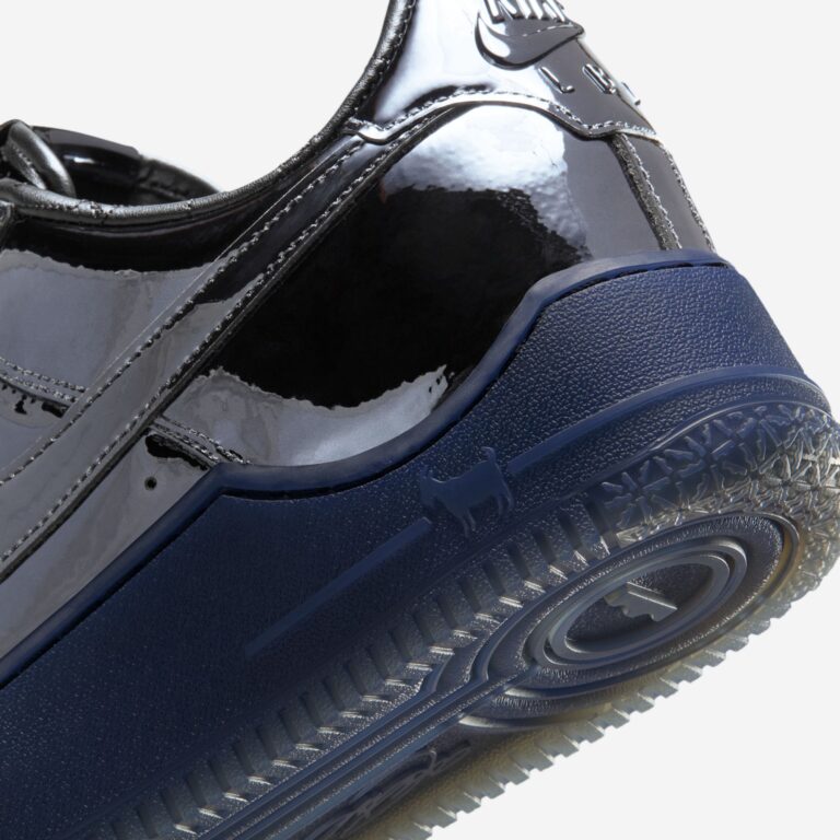 nike air force 1 x lebron new york sneaker trax bottom view